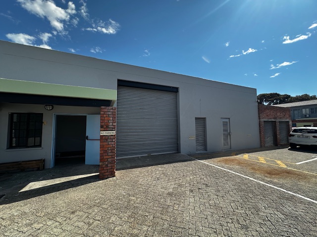 To Let Commercial Property for Rent in Maitland Western Cape